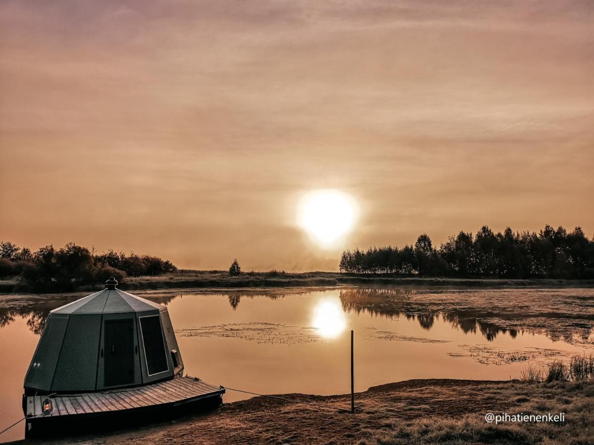 Ollero Eco Lodge Рованиеми Экстерьер фото